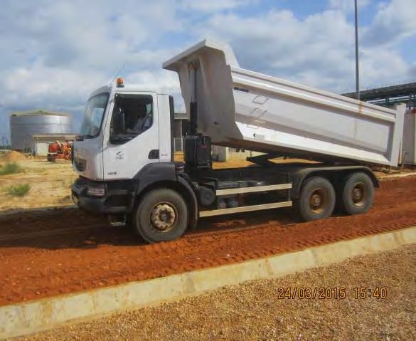 Camion benne RENAULT KERAX
